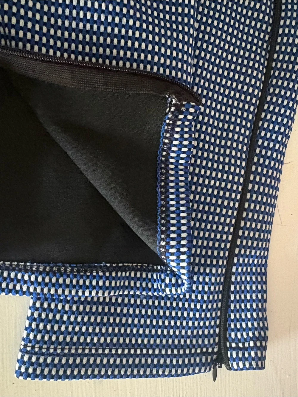 Zara - Women’s Navy and White Zip-Front Cropped Top and matching pants